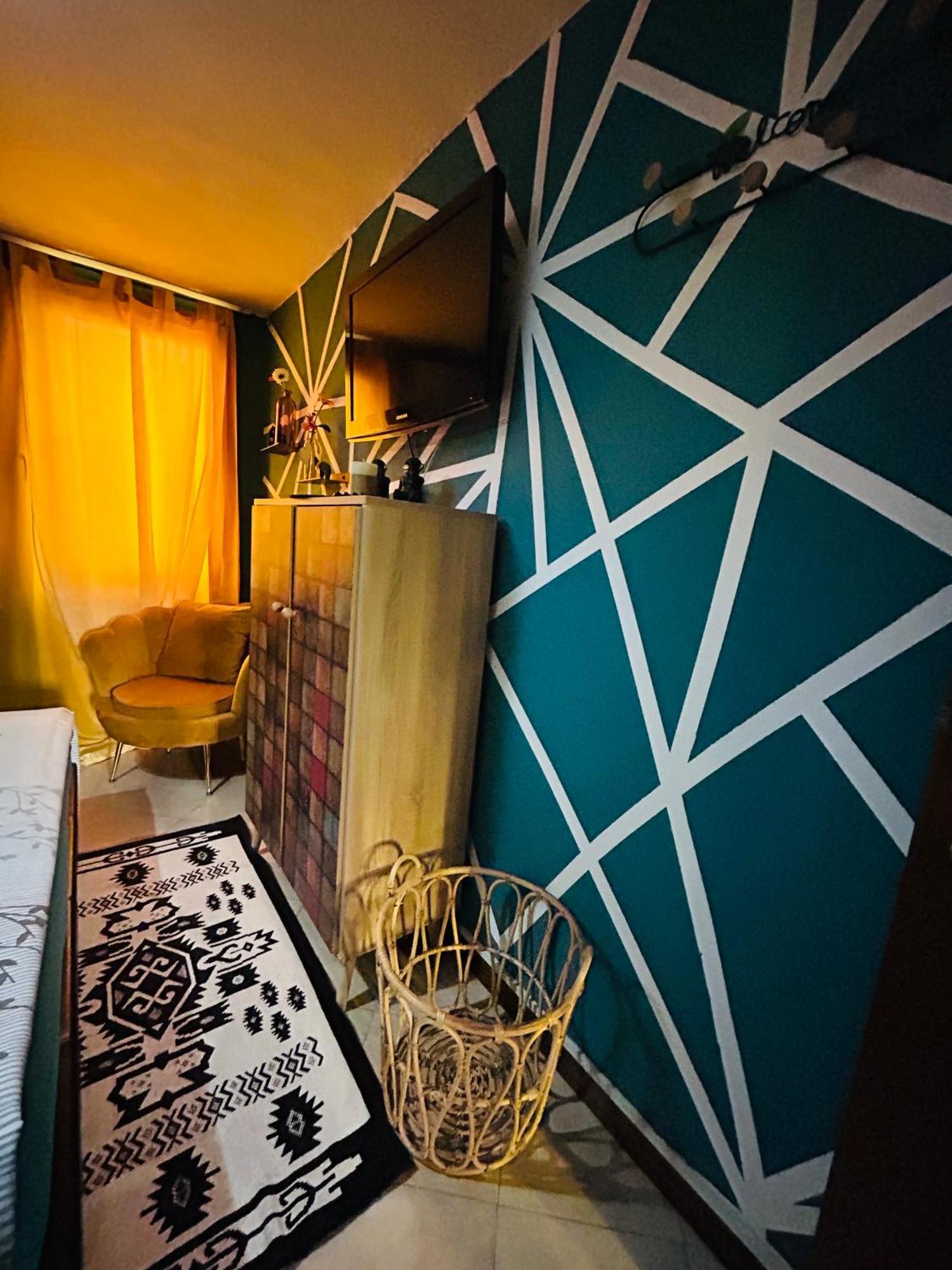 Family House Di Genny E Nicola Small Suite كيودجا المظهر الخارجي الصورة