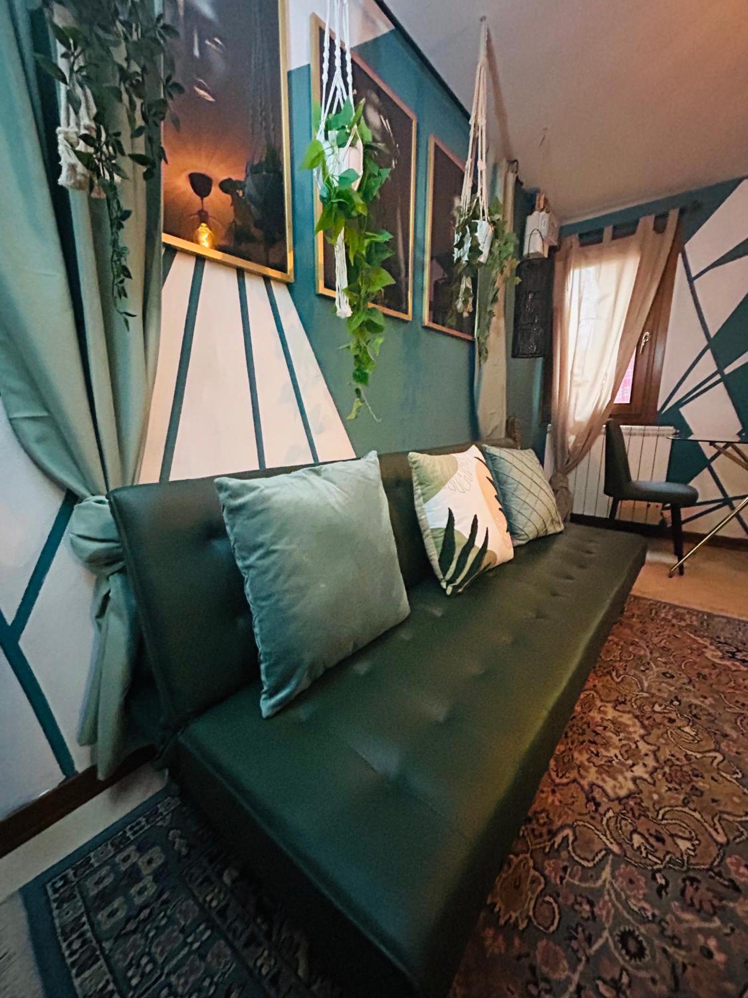 Family House Di Genny E Nicola Small Suite كيودجا المظهر الخارجي الصورة